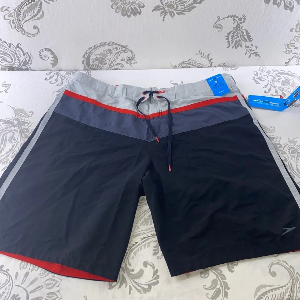 SPEEDO Swim Shorts Board Shorts Black Gray Red XXL NWT MSRP $58 Mesh Lined